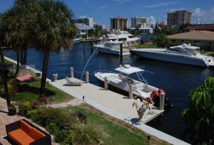 Pompano Beach subdivision Harbor Village and its homes for sale