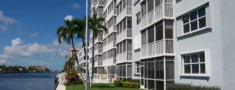 Waterfront Condos on the Intracoastal in the Riverside Towers Condos For Sale in Pompano Beach