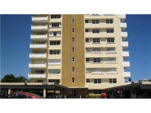 Condos for sale in Tiffany Gardens in Pompano Beach, FL